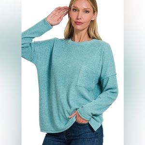 🛍️ NWT Soft Dolman Sleeve Sweater 🛍️